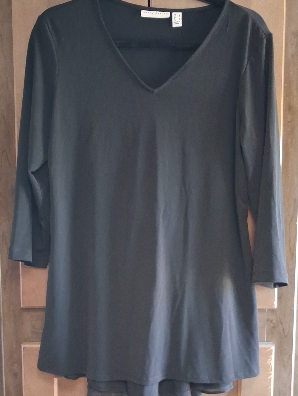 Susan Graver Black V-Neck 3/4 Sleeve Tunic